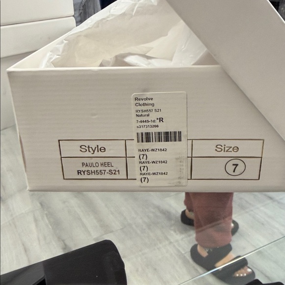RAYE Paulo Heel in Natural - Picture 8 of 8